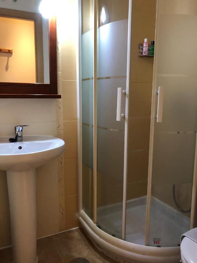 Hostal Tirso Plaza Madrid Exteriör bild